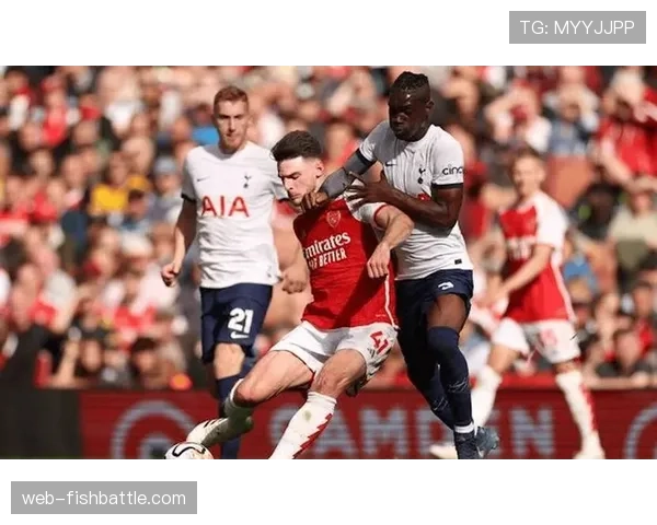 深度战术板：曼城对阵阿森纳一役，罗德里与赖斯的后腰对决复盘